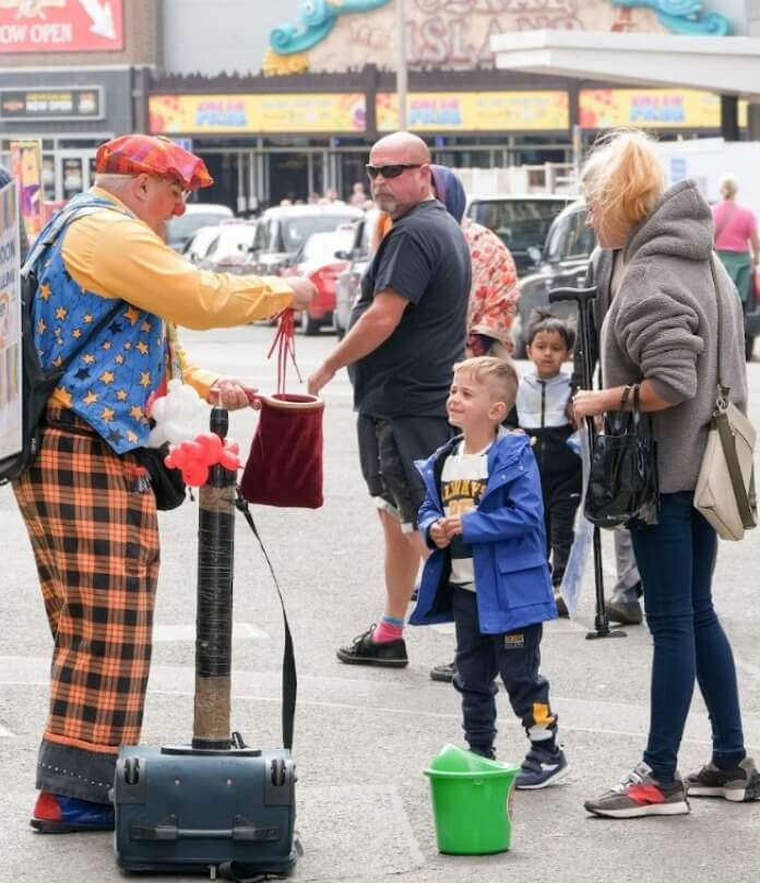 Blackpool children's entertainer for hire